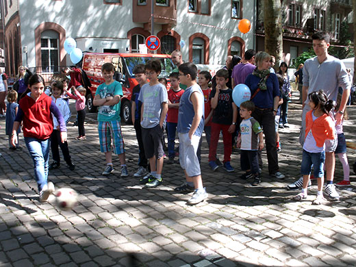 DoppelPass-Torwandschießen beim Max-Joseph-Straßenfest 2013 - Bild 11